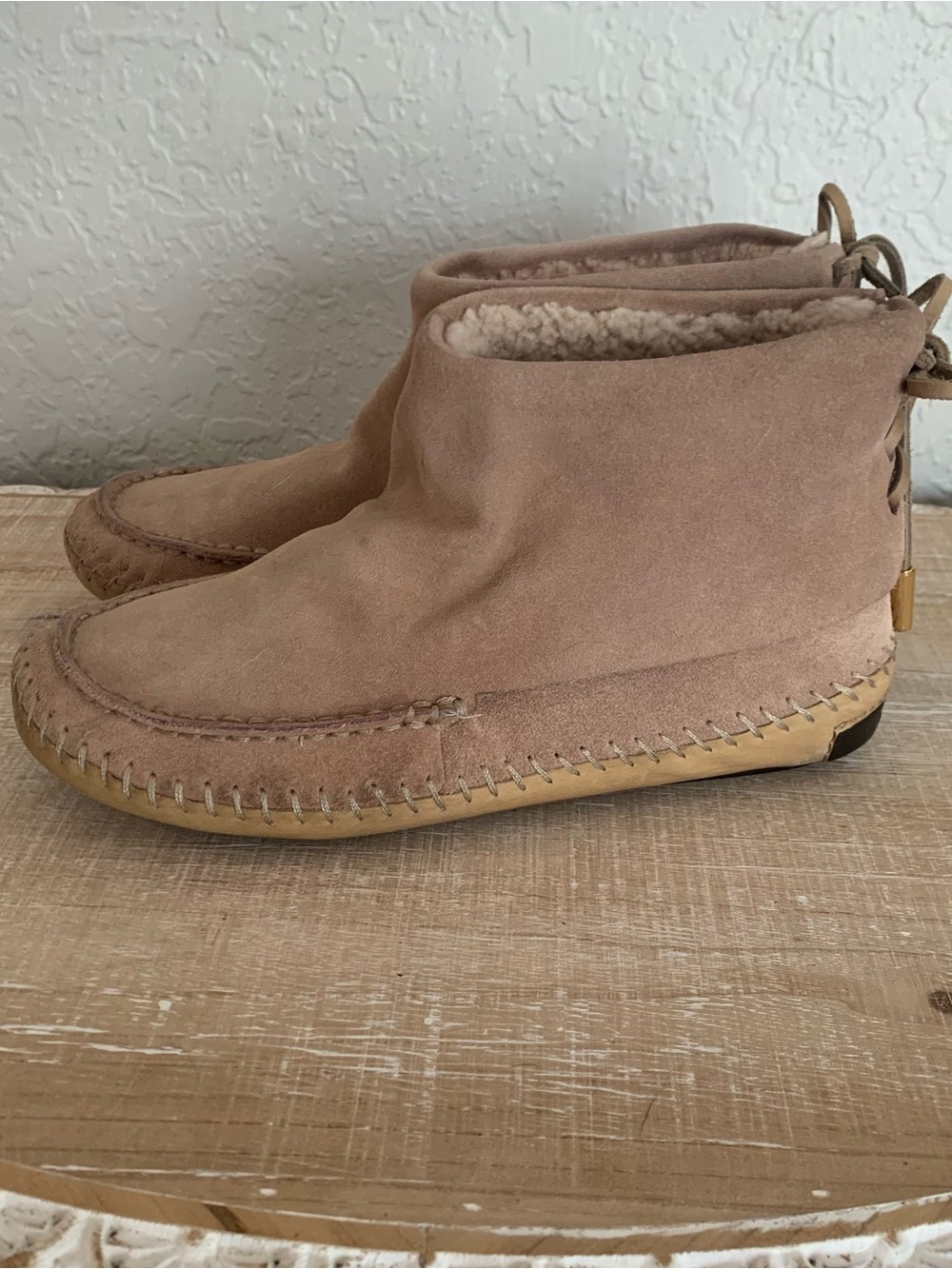 Tory Burch Suede Shearling Lined Moccasin Ankle Booties - Taupe Shoes Boots